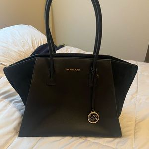Michael Kors Avril XL Tote